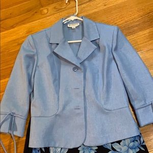 Cute Women’s matching jacket and skirt.